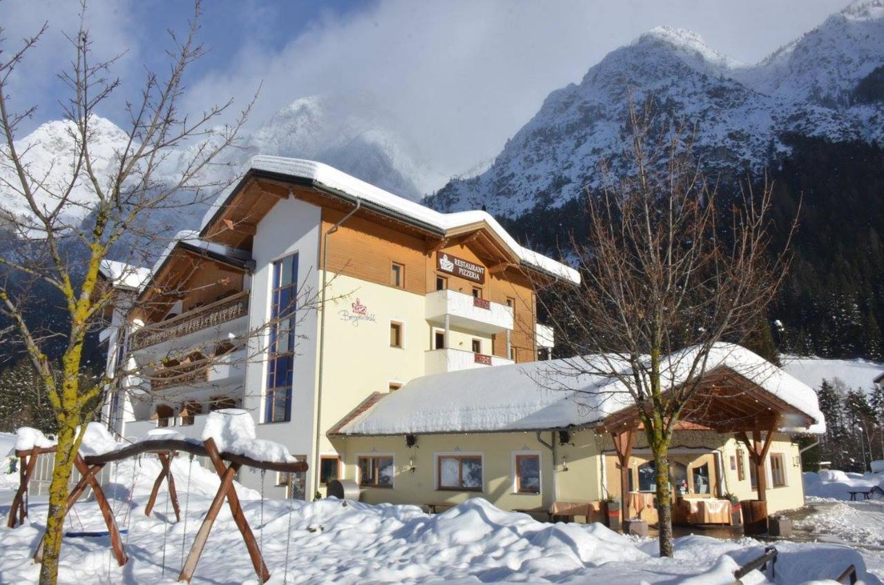 Hotel Bergkristall Brennero Kültér fotó