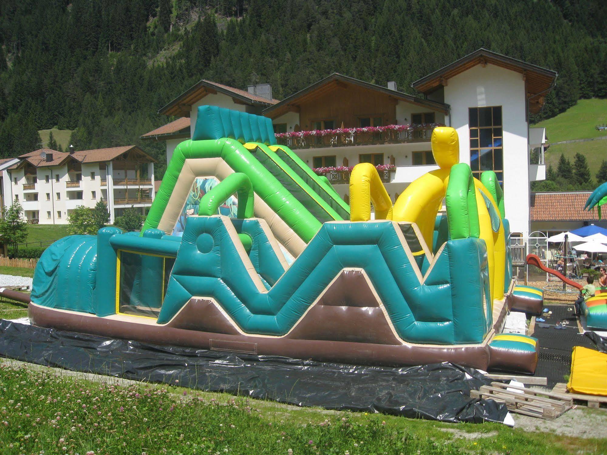Hotel Bergkristall Brennero Kültér fotó