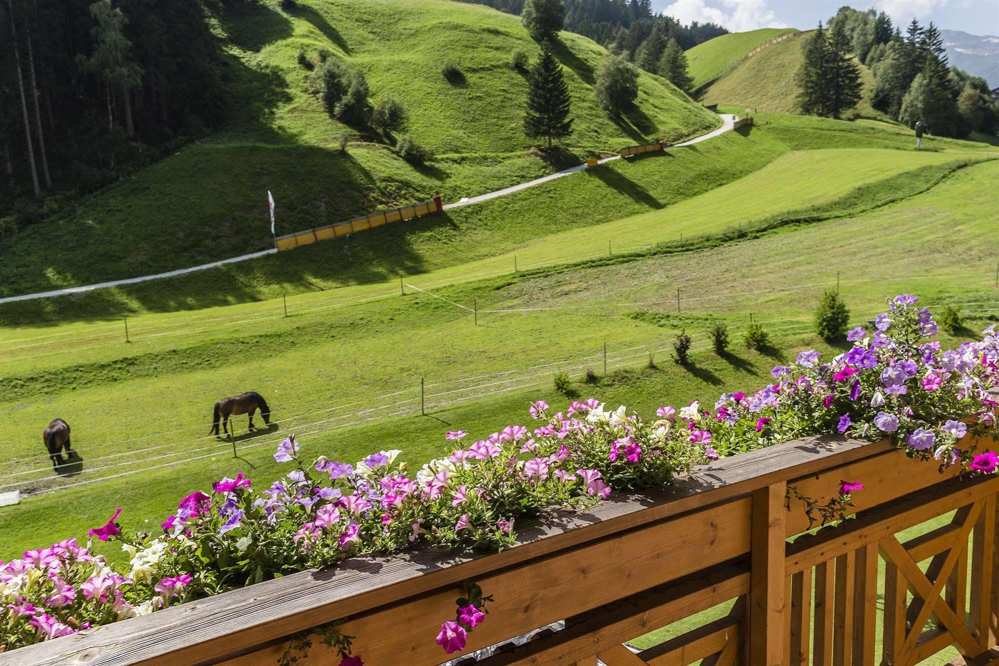 Hotel Bergkristall Brennero Kültér fotó