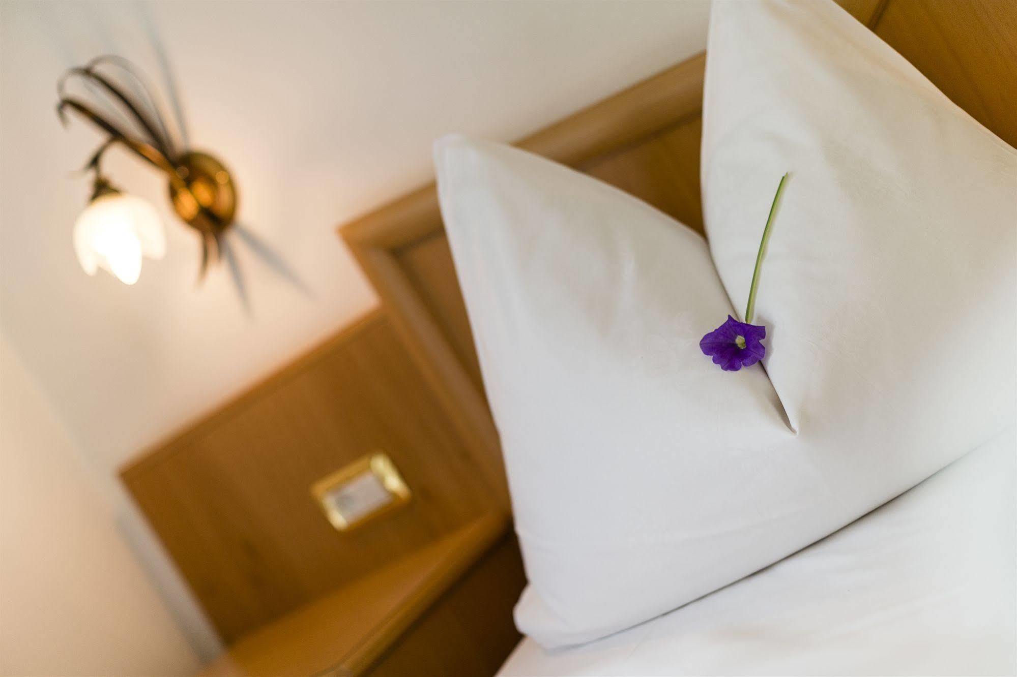Hotel Bergkristall Brennero Kültér fotó